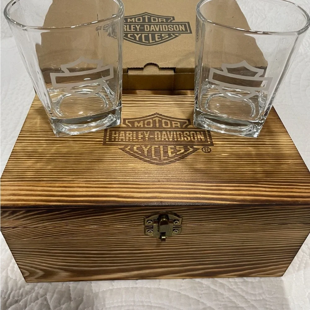 HARLEY DAVIDSON HIGH BALL GLASSES SET ENGRAVED LOGO WOODEN BOX SET - Picture 2 of 5